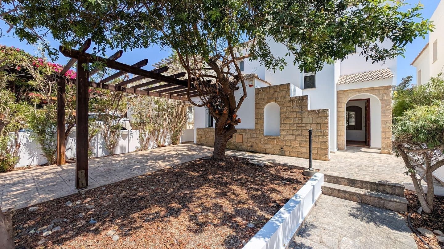 3 Bedroom VIlla with private pool close to amenities in Peyia, Paphos 3 Bedroom Villa with private pool close to amenities in Peyia, Paphos