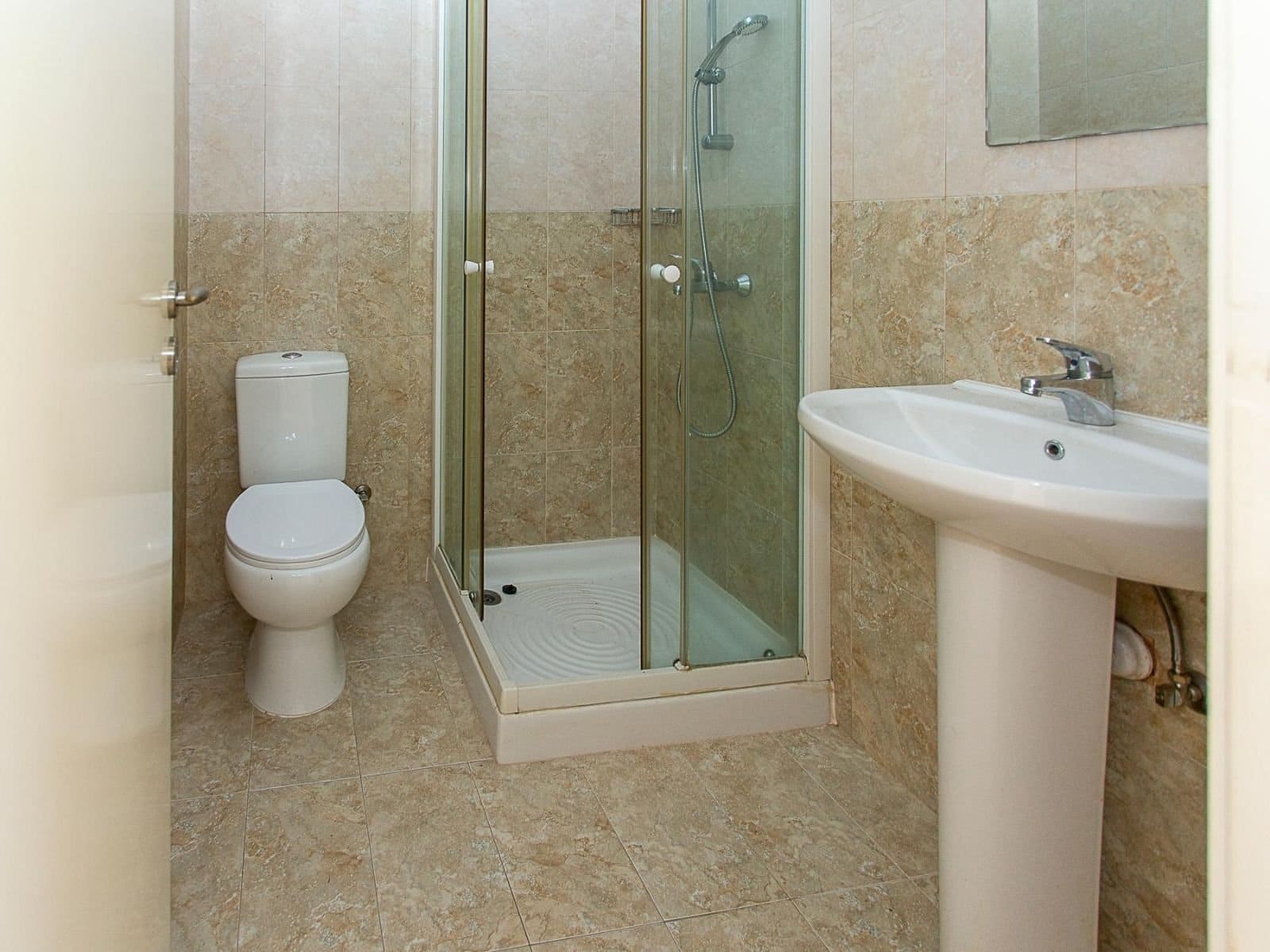 Bathroom of 2 bedroom 2 bathroom apartment in Konia paphos Bathroom of 2 bedroom 2 bathroom apartment in Konia paphos