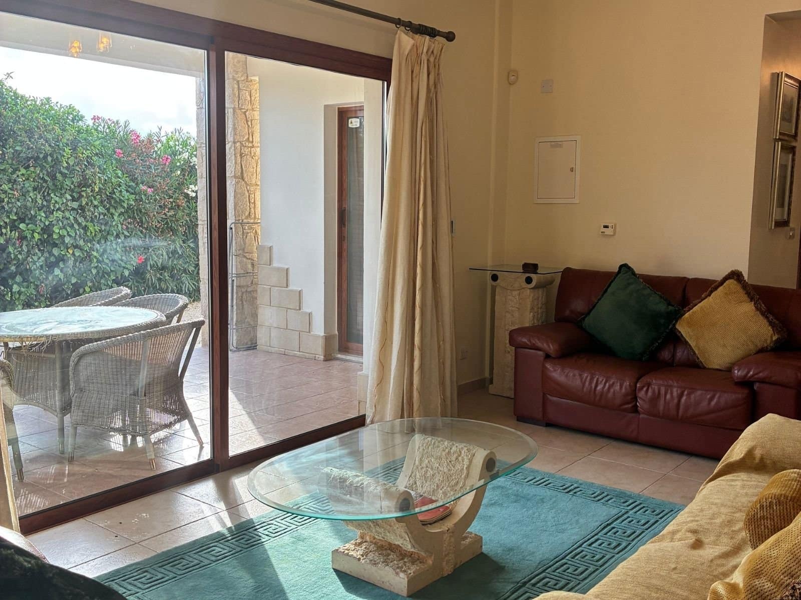 **Beautiful 5-Bedroom Villa in Konia – Spacious Plot with Private Pool, Parking & Mature Gardens** **Beautiful 5-Bedroom Villa in Konia – Spacious Plot with Private Pool, Parking & Mature Gardens**
