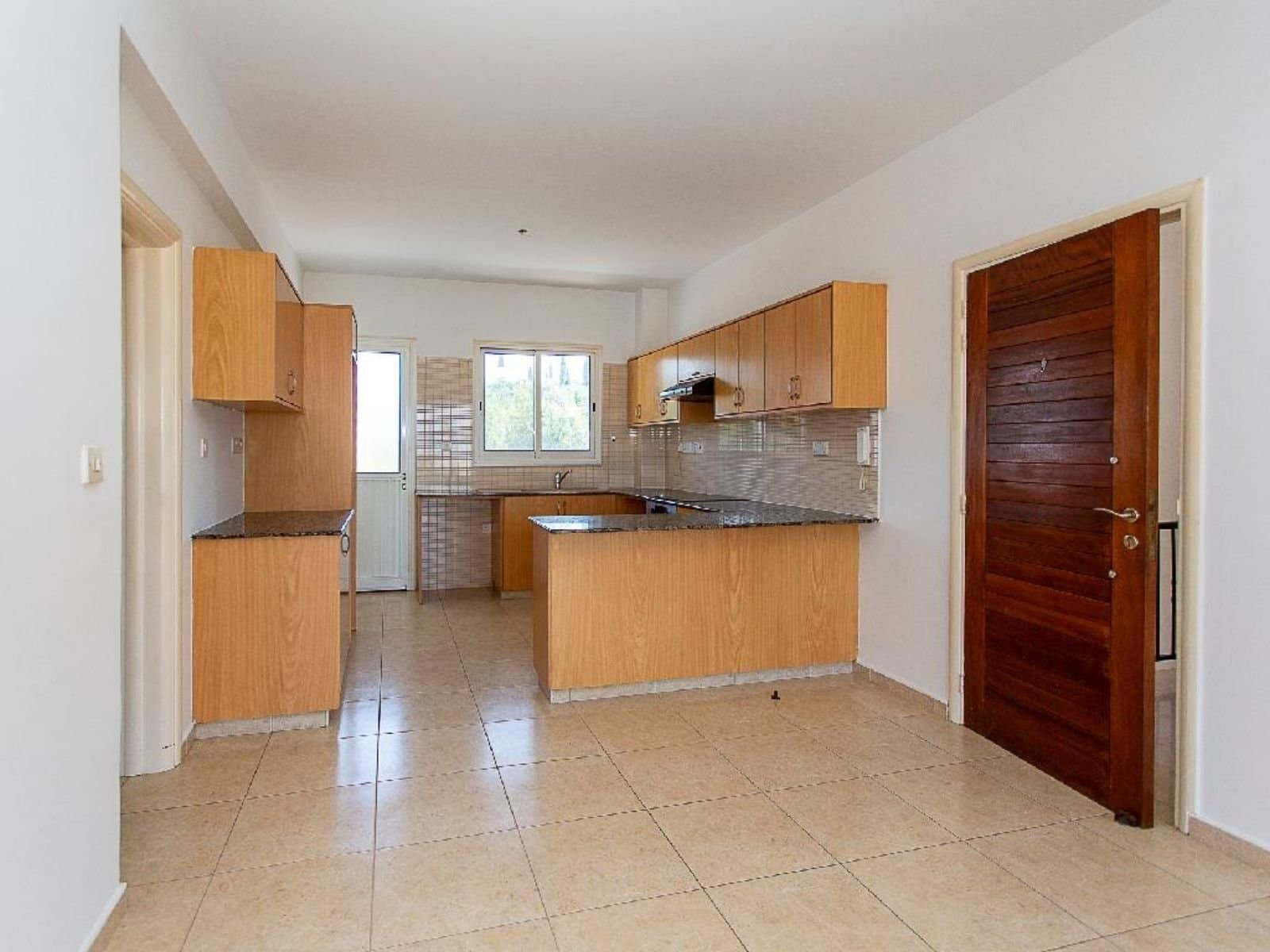 kitchen of 2 bedroom 2 bathroom apartment in Konia paphos kitchen of 2 bedroom 2 bathroom apartment in Konia paphos