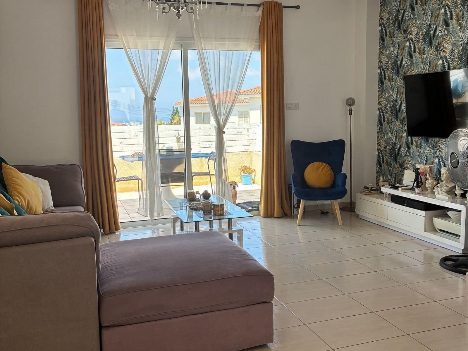 2 bedroom Townhouse with a communal pool in Konia paphos 2 bedroom Townhouse with a communal pool in Konia paphos