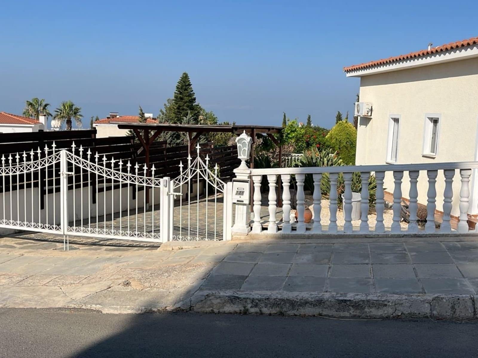 3 Bedroom bungalow in Tala with a private pool sea views 3 Bedroom bungalow in Tala with a private pool sea views