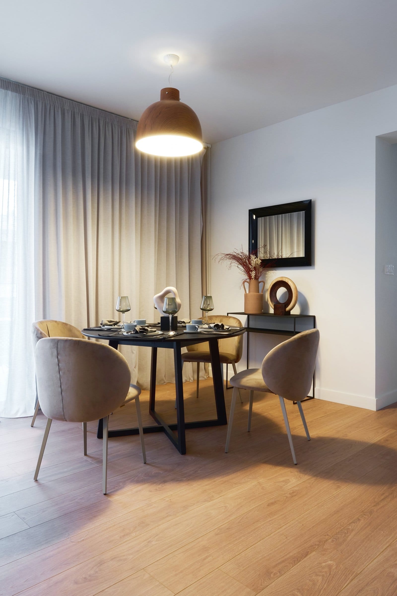 e0e780c8-88c7-4975-9dca-9dc643cd988a_large_1779150218051 1 Bedroom Apartment – Unit A306