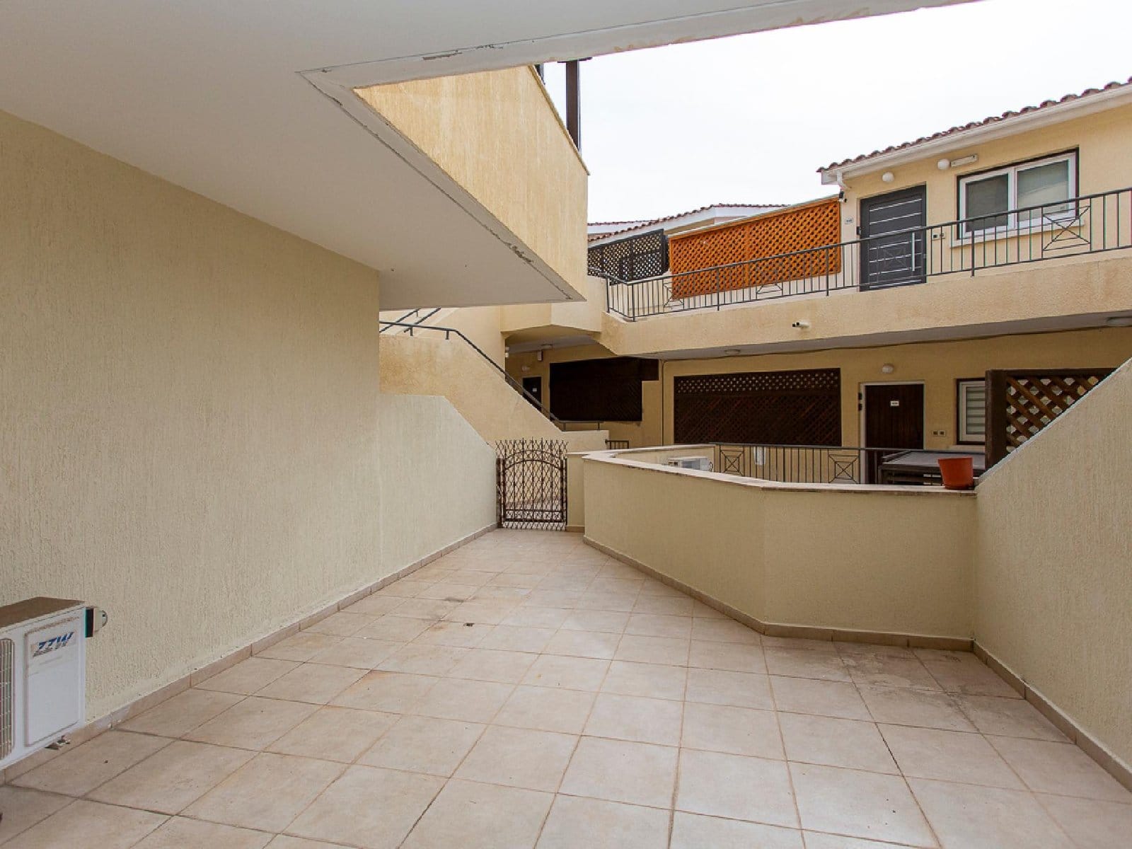 2 Bedroom Townhouse in Kato Paphos close to the mall 2 Bedroom Townhouse in Kato Paphos close to the mall