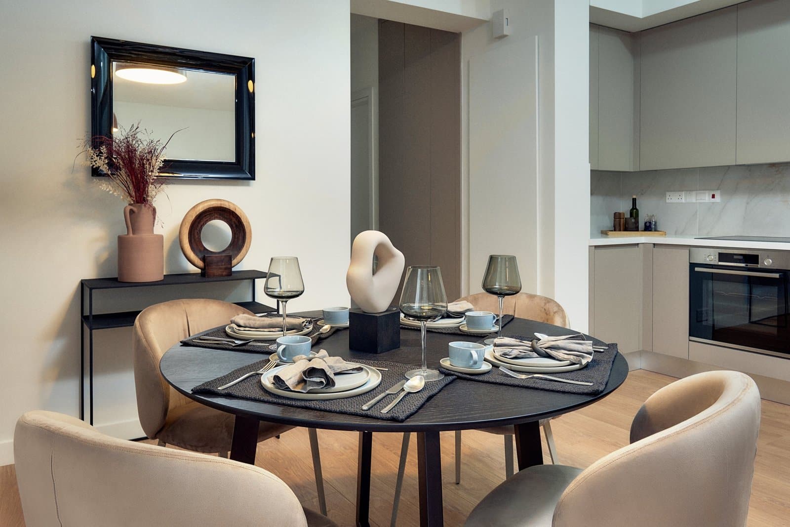b0eef6d4-21e9-491f-8e0e-99eccf9e0203_large_1779150596043 2 Bedroom Apartment – Unit A408